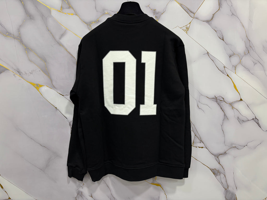 FELPA BALENCIAGA 01 black sweatshirt with bold white 01 number on the back